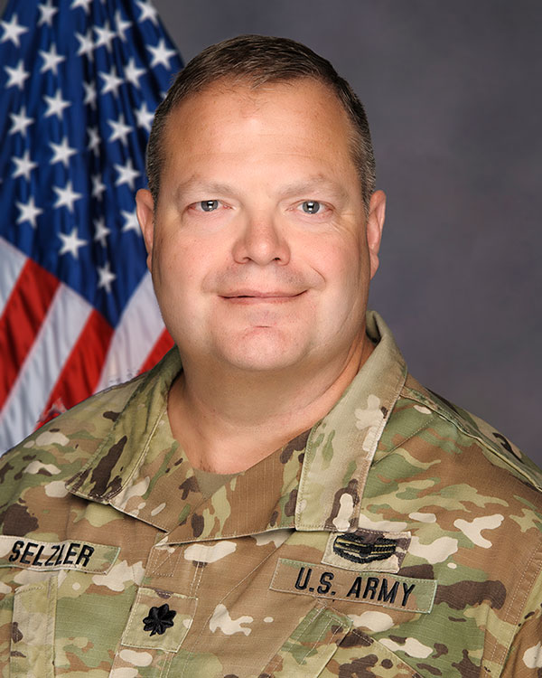 Lt Col Steve Selzler